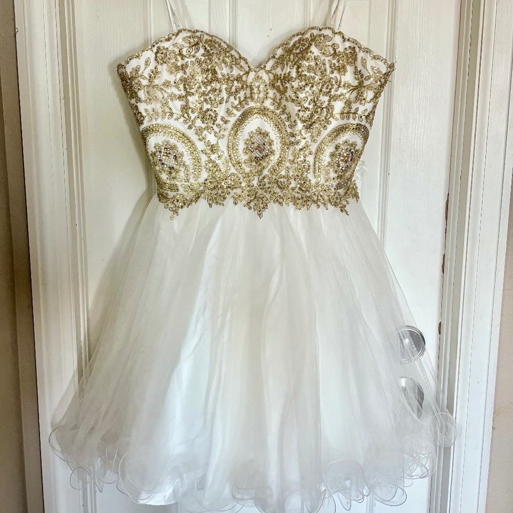 Girls party dress